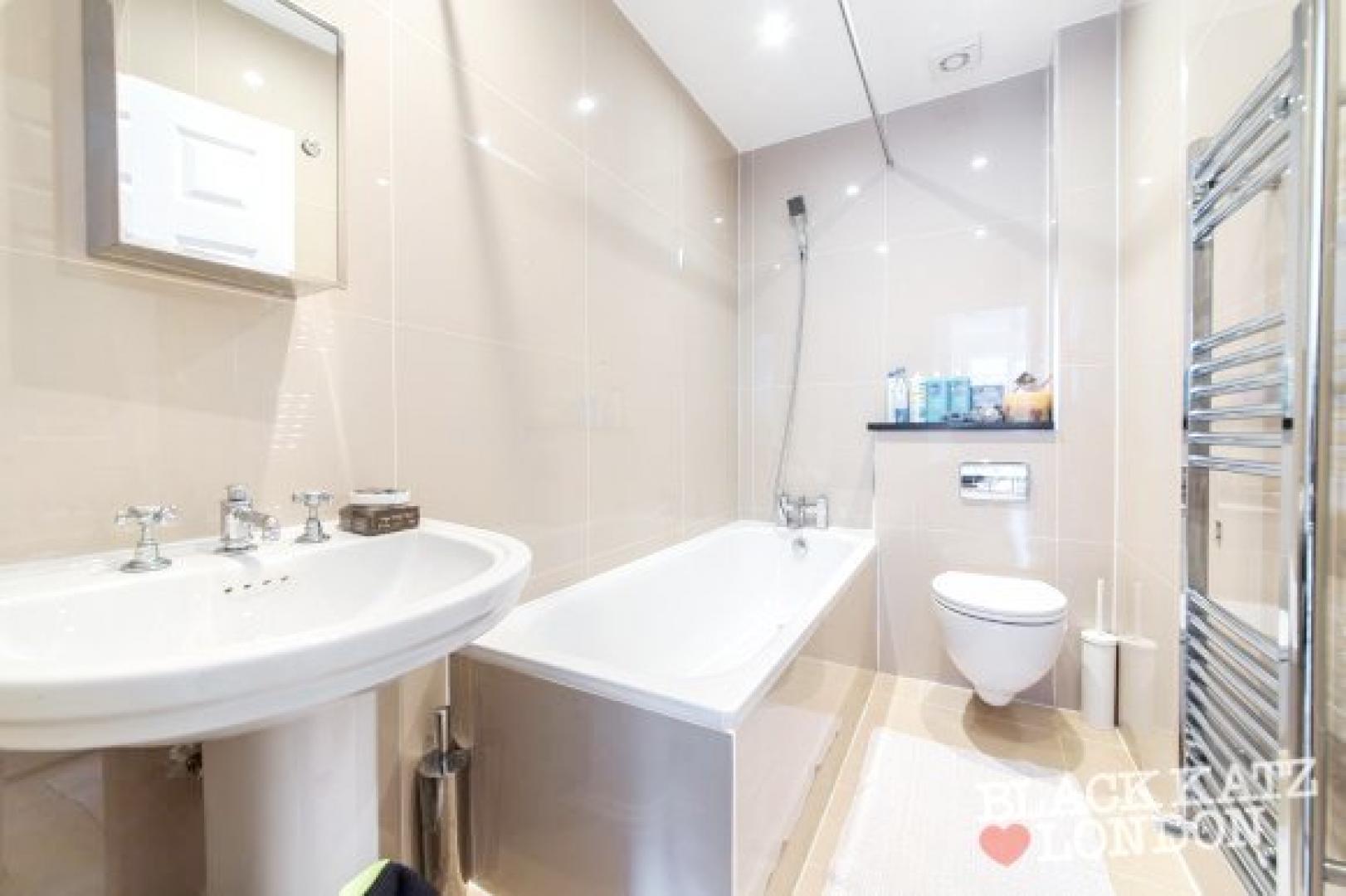 			LET, 4 Bedroom, 1 bath, 1 reception Semi-Detached House			 Howcroft Crescent, WEST FINCHLEY