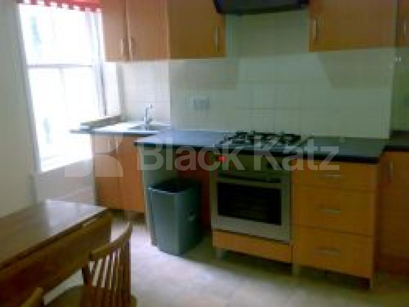 			NEW INSTRUCTION, 1 Bedroom, 1 bath, 1 reception Flat			 Salcombe Road, Stoke Newington