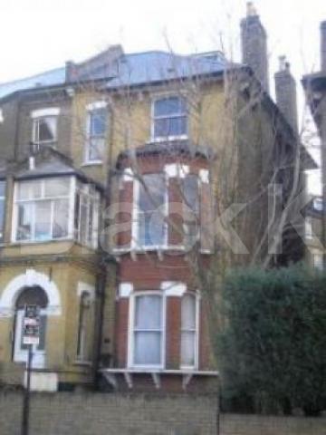			3 Bedroom, 1 bath, 1 reception Flat			 Brecknock Road, TUFNELL PARK