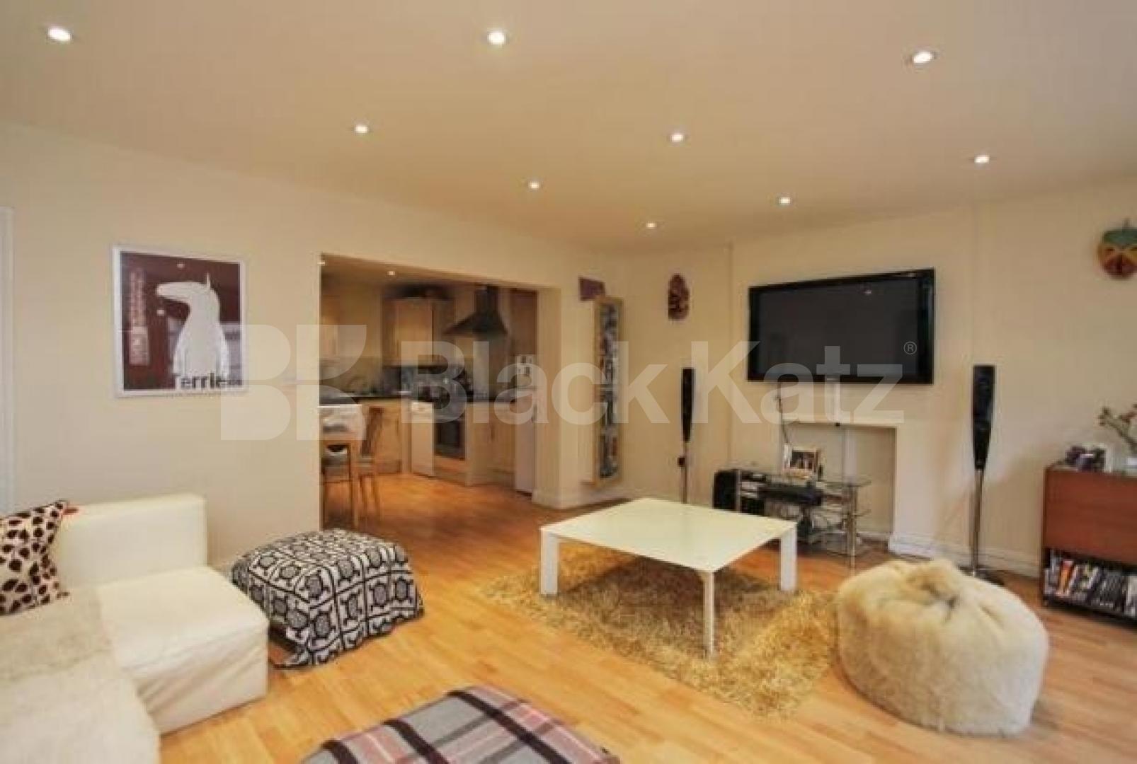 			NEW INSTRUCTION!, 2 Bedroom, 1 bath, 1 reception Flat			 Sevington Street, Maida Vale