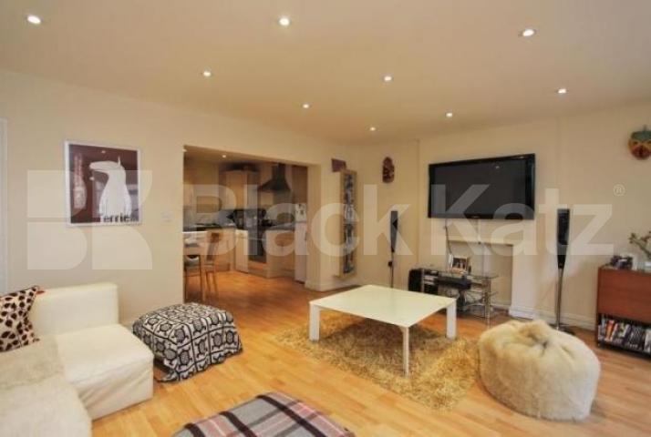 			NEW INSTRUCTION!, 2 Bedroom, 1 bath, 1 reception Flat			 Sevington Street, Maida Vale