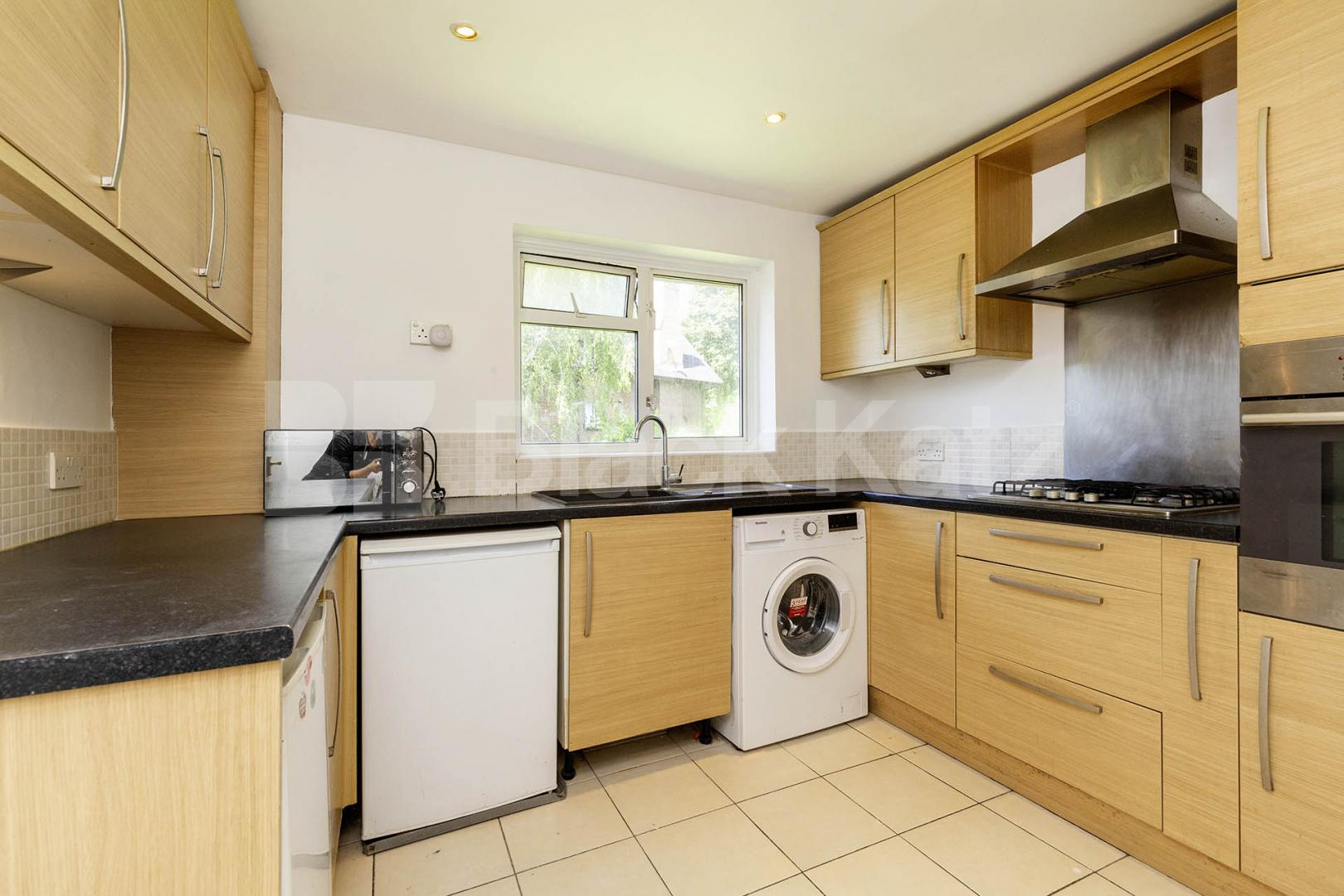 We are happy to present this spacious two double bedroom apartment set on the first floor of a well maintained purpose built block in Hendon (NORTHERN LINE).The property is neutrally decorated throughout and benefits from large reception room, two go Foster Street, Hendon, NW4,  Foster Court