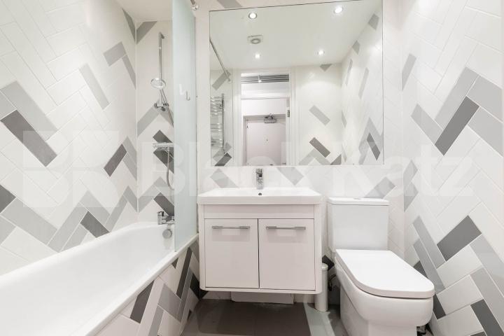 A well-presented and modern one-bedroom apartment located on the sought-after Haverstock Hill, NW3 Haverstock Hill, Romney Court Haverstock Hill, NW3,  Romney Court Haverstock Hill