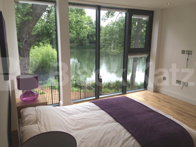 			NEW INSTRUCTION (Includes Parking), 4 Bedroom, 1 bath, 1 reception Mews House			 Rushgrove Street , Woolwich Arsenal