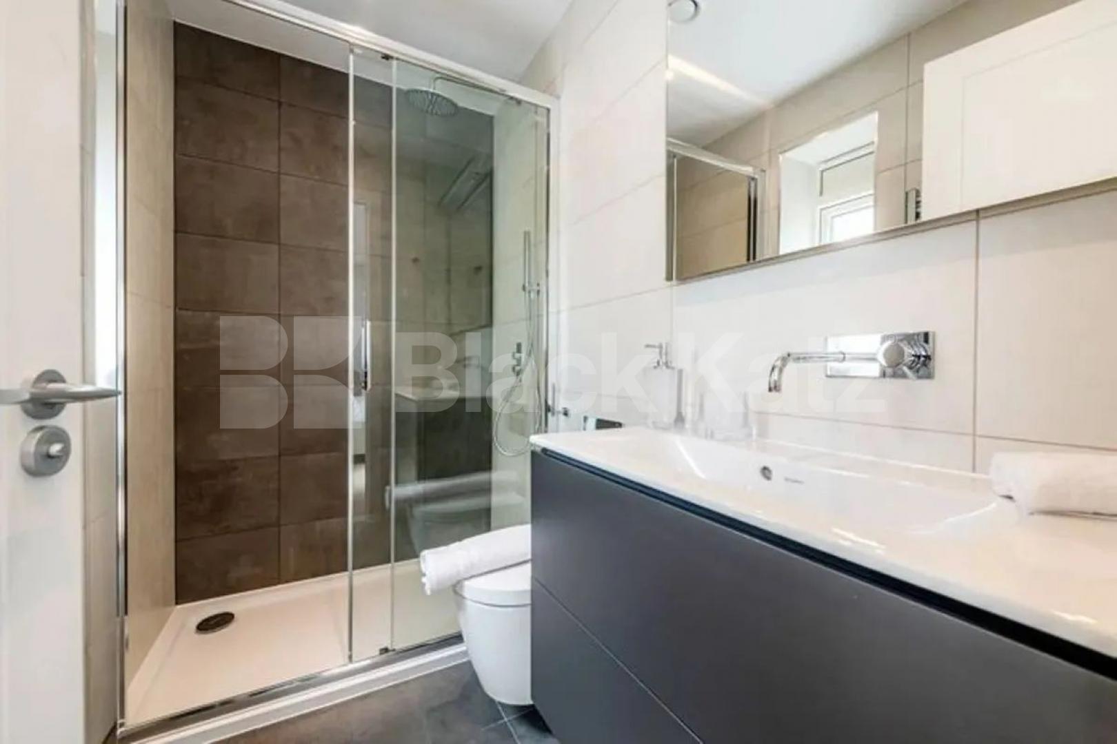 Stunning 2 bed 2 bath property within a secure new development Cecil Grove, St Johns Wood / Primrose Hill