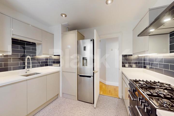 Period charm with contemporary living in Belgravia   Cobham Court Chester Close, Belgravia 