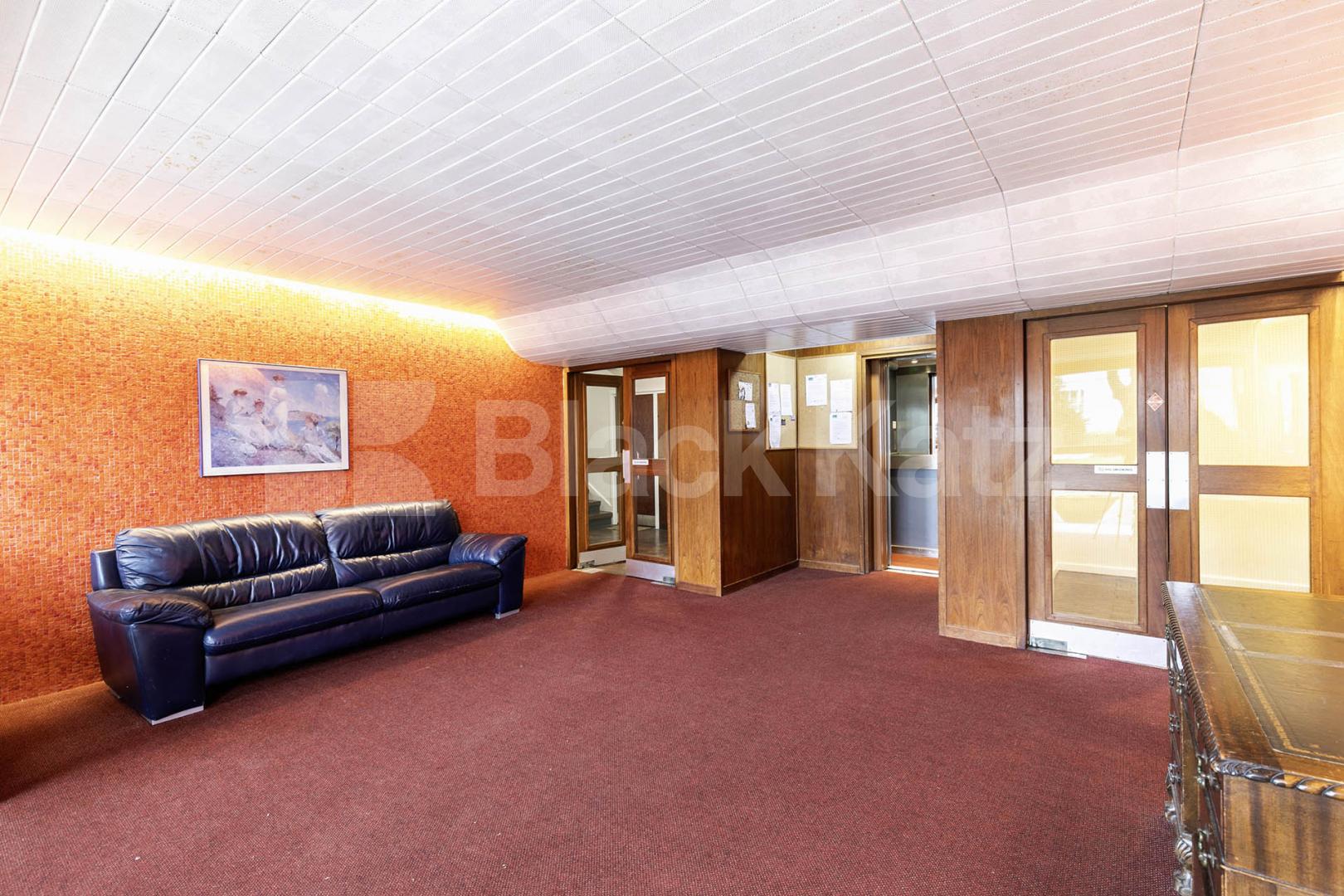 Fantastic one bed mins to tube shops and Hampstead Heath! Romney Court, Haverstock Hill, Hampstead / Belsize Park 