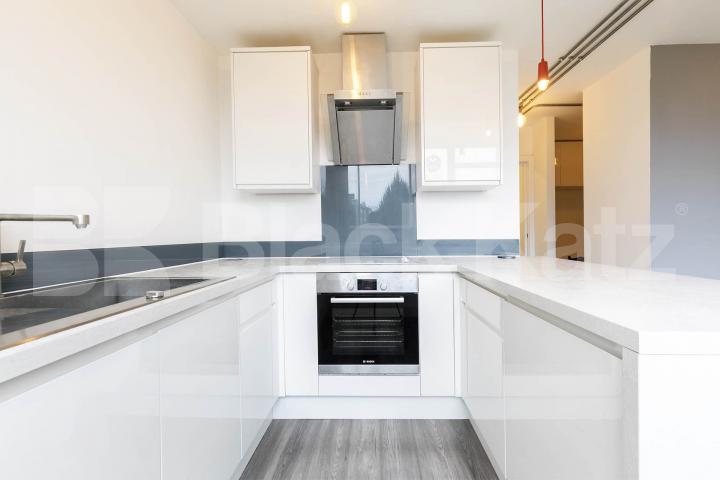 Fantastic one bed mins to tube shops and Hampstead Heath! Romney Court, Haverstock Hill, Hampstead / Belsize Park 