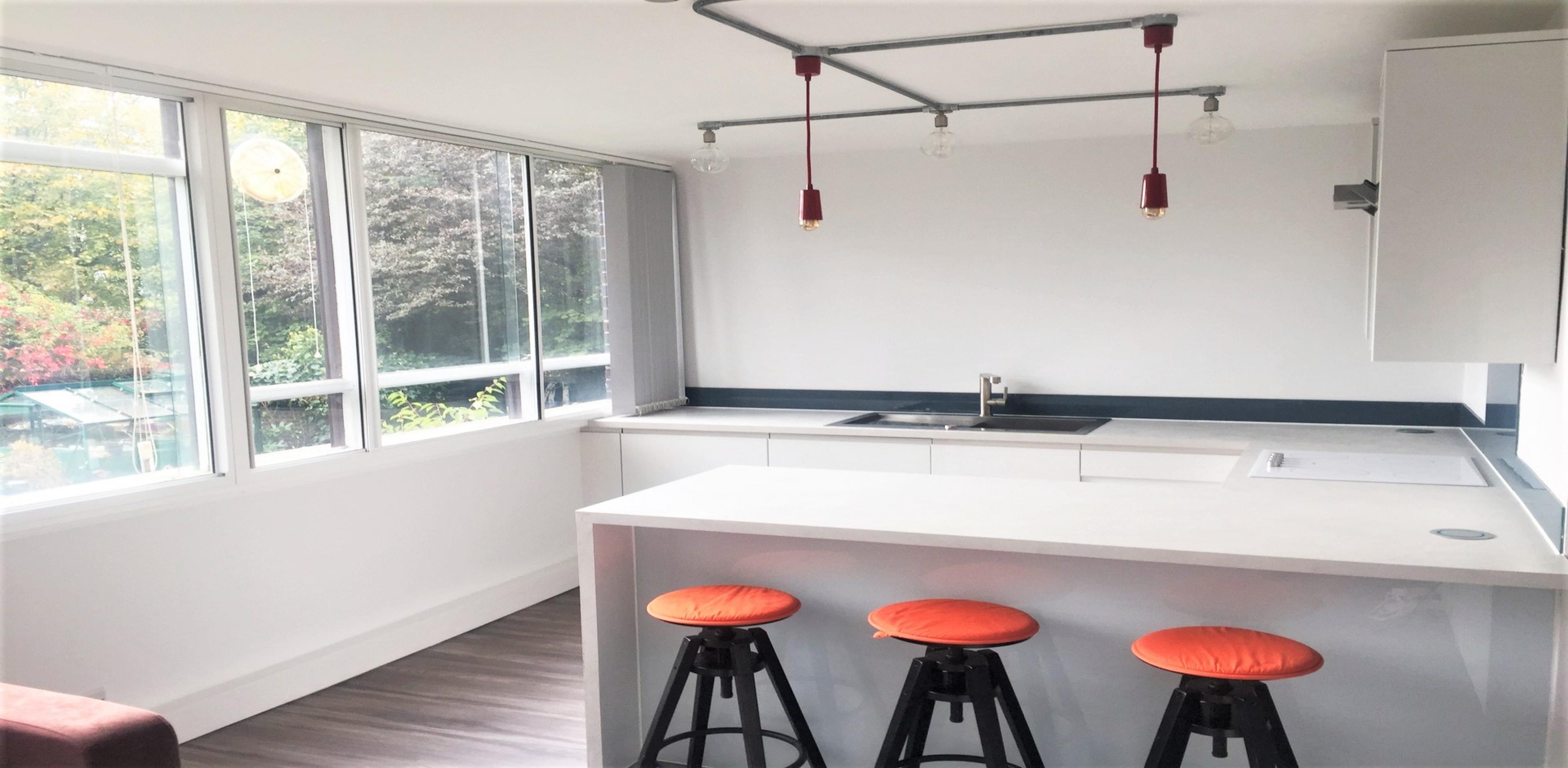 			PARKING SPACE AVAILABLE, 1 Bedroom, 1 bath, 1 reception Apartment			 Haverstock Hill, BELSIZE PARK NW3