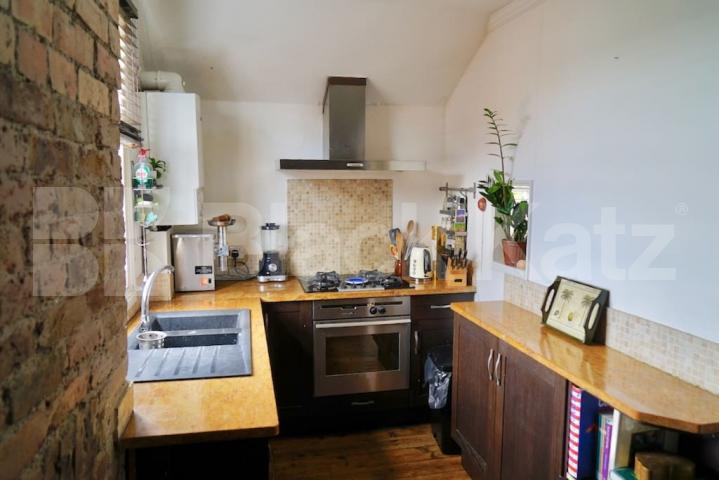 			New Instruction In Heart Of Crouch End !, 1 Bedroom, 1 bath, 1 reception Apartment			 Coolhurst Road, Crouch End / Highgate