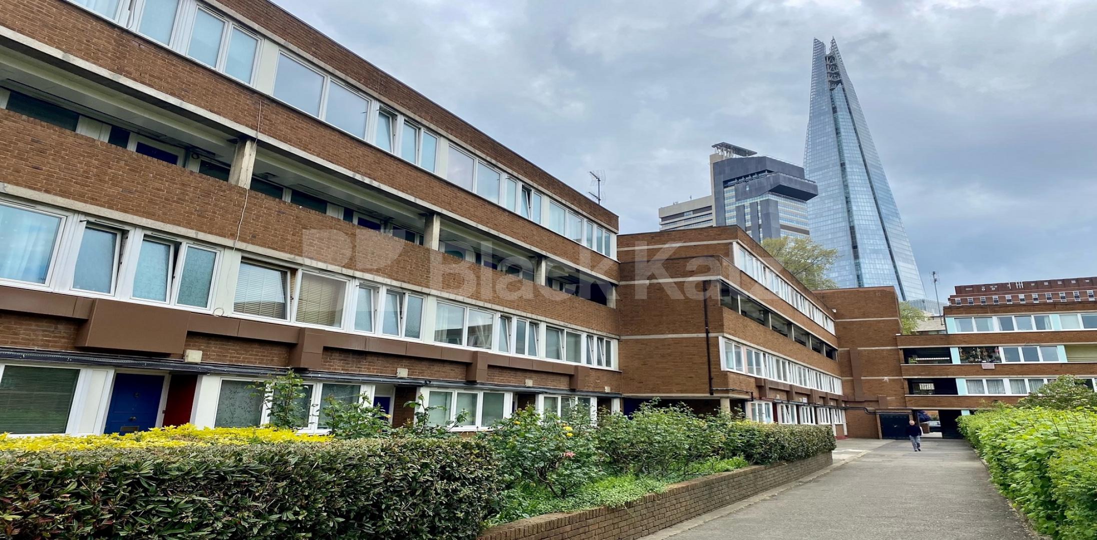 			NEW INSTRUCTION , 3 Bedroom, 1 bath, 1 reception Ground Floor Maisonette			 Mulvaney Way, London Bridge 