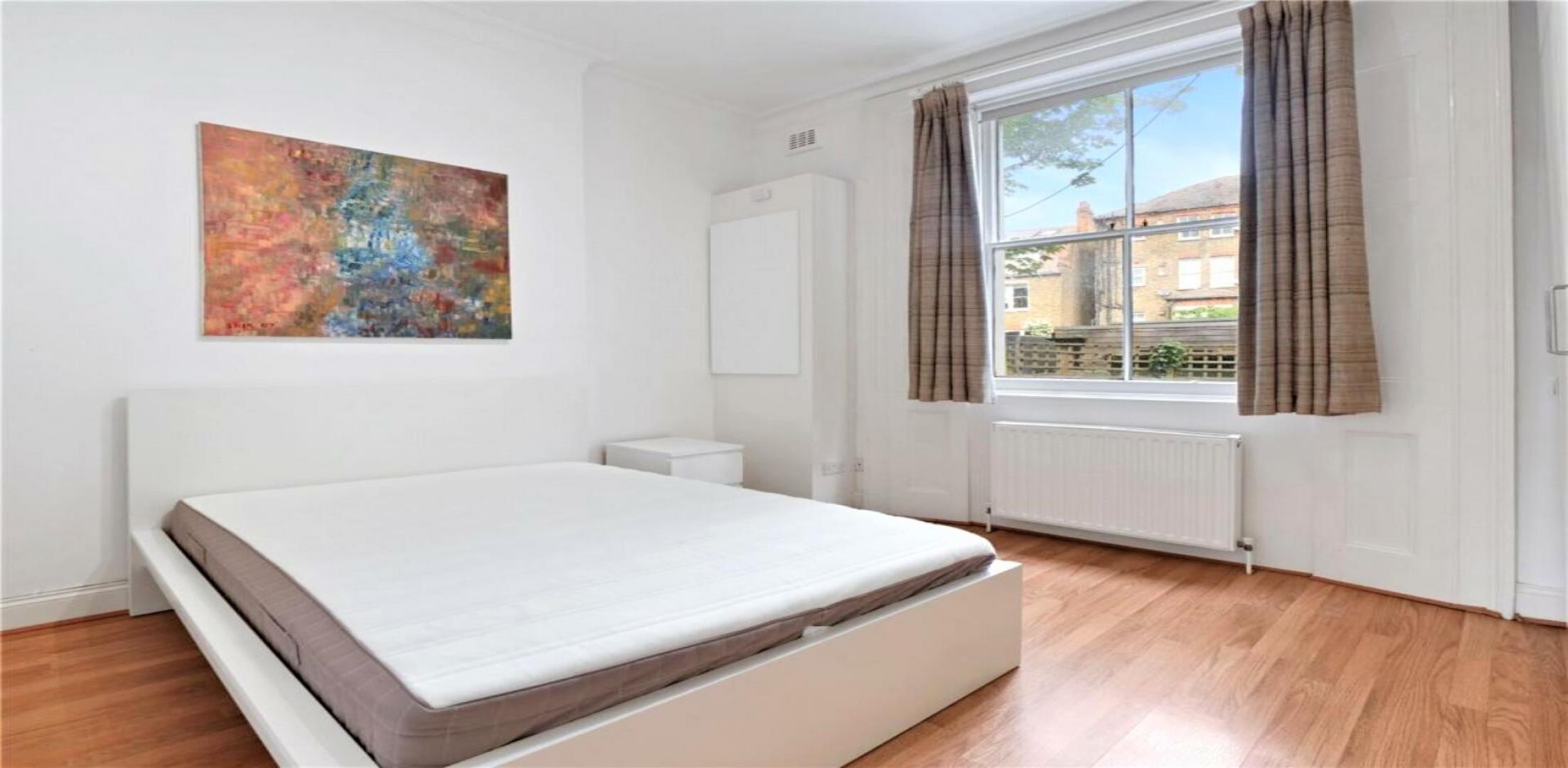 			1 Bedroom, 1 bath, 1 reception Flat			 Belsize Road, SOUTH HAMPSTEAD