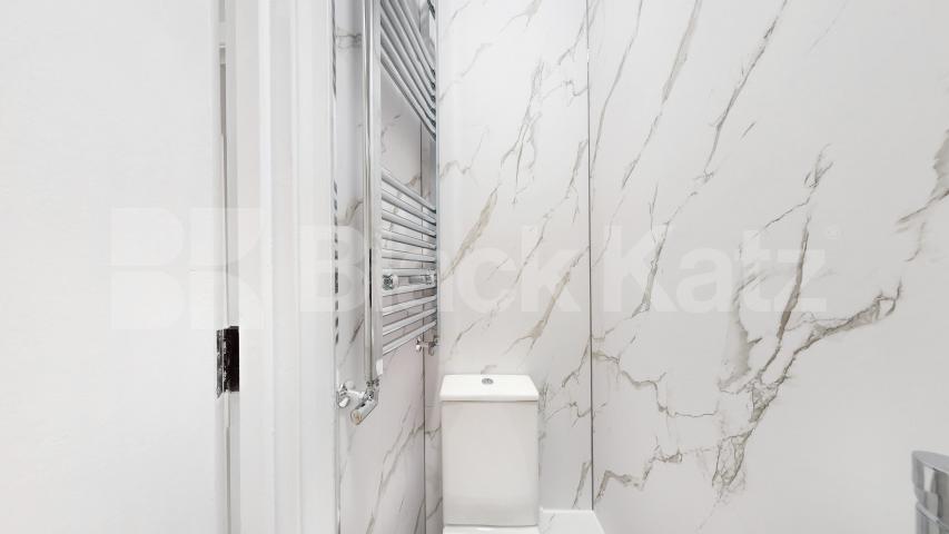 A beautifully renovated four-bedroom flat on Geary Road, Willesden Green, offering generous living space and modern finishes throughout.This bright and spacious home has been recently refurbished to a high standard, featuring four well-proportioned b Geary Road, London, NW10,  London