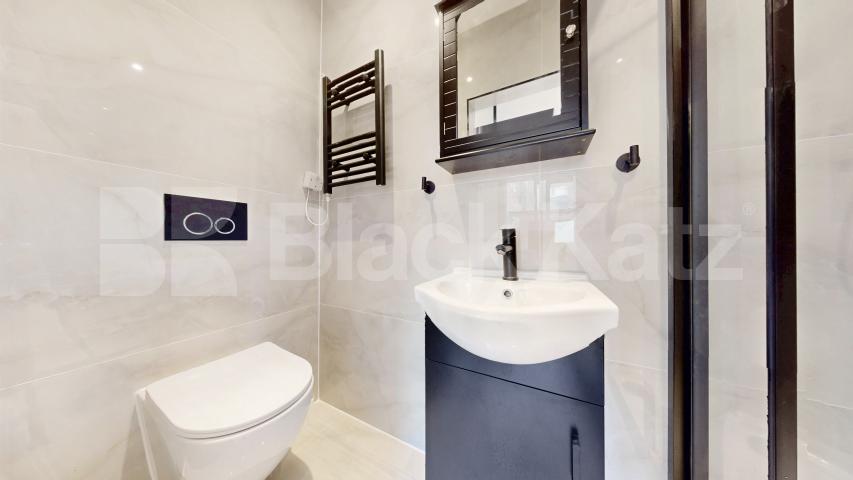 			4 Bedroom, 2 bath, 1 reception 			 Garlinge Road, London, NW2,  London