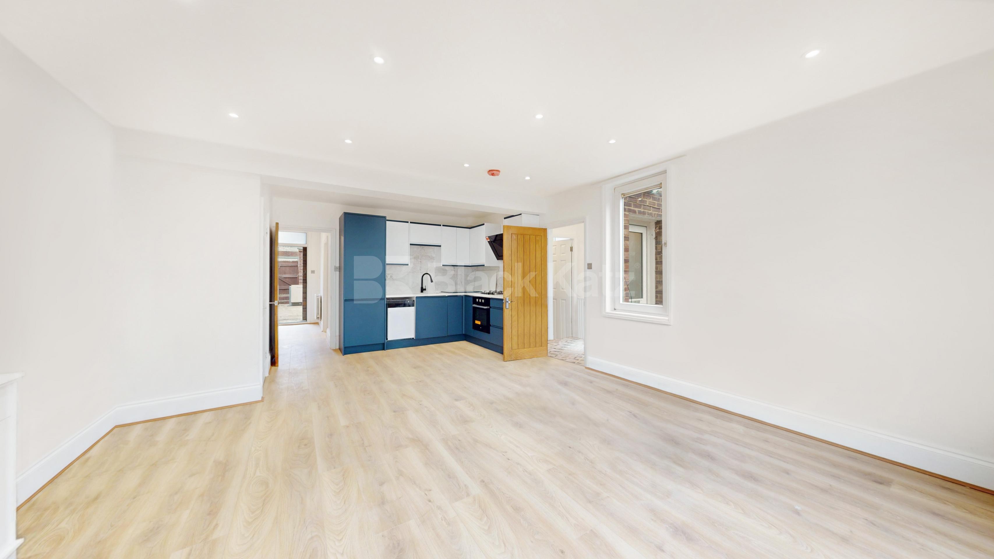 			4 Bedroom, 2 bath, 1 reception 			 Garlinge Road, London, NW2,  London NW2