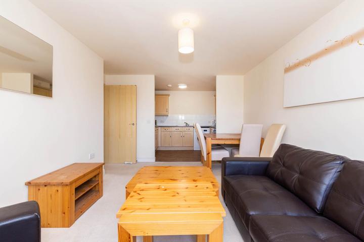 Large 1 bedroom property short walk to Bounds Green Station Cline Road, Bounds Green