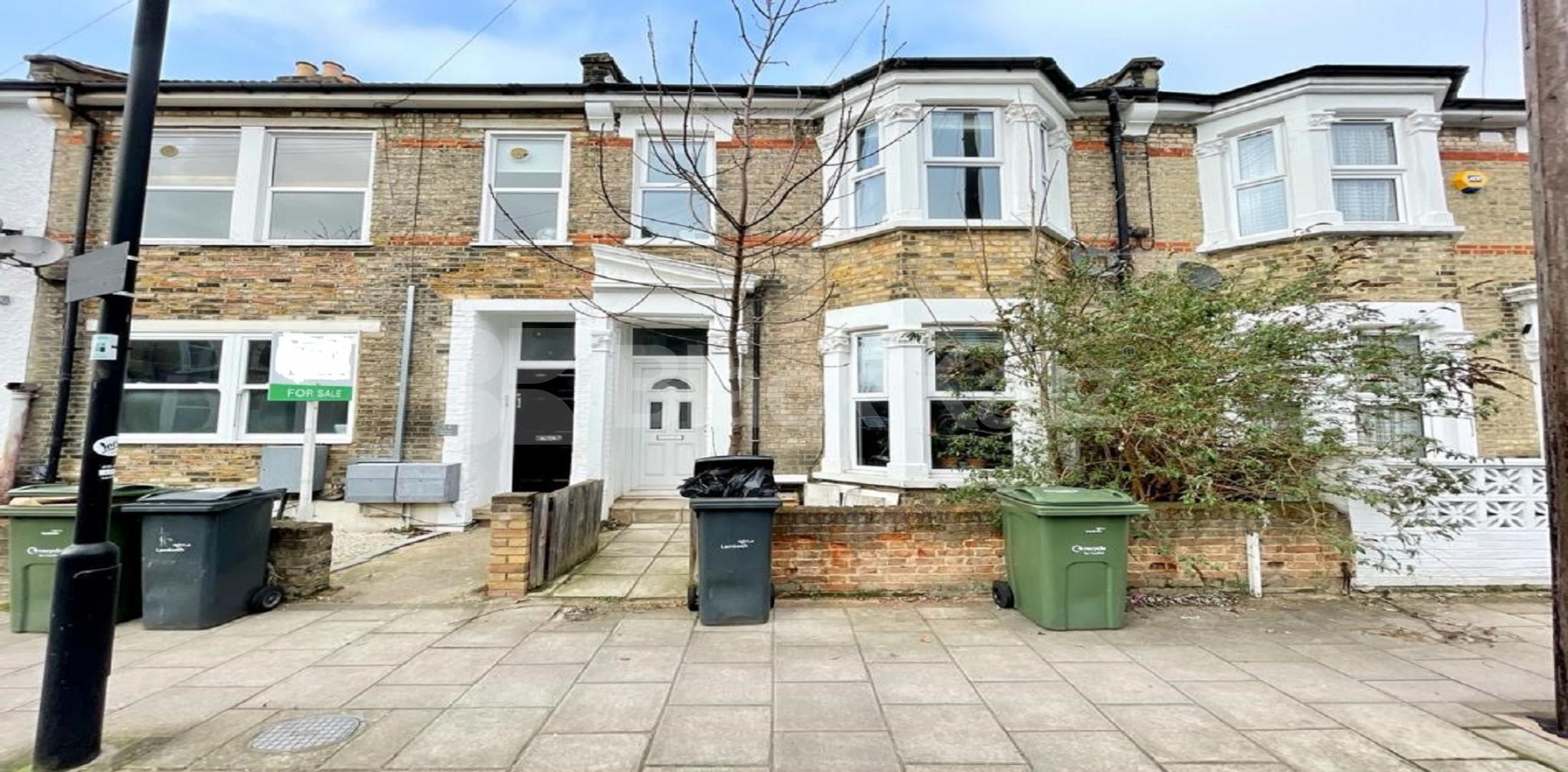 Luxurious and tasteful décor 1 Bedroom, Furnished Apartment in Hubert