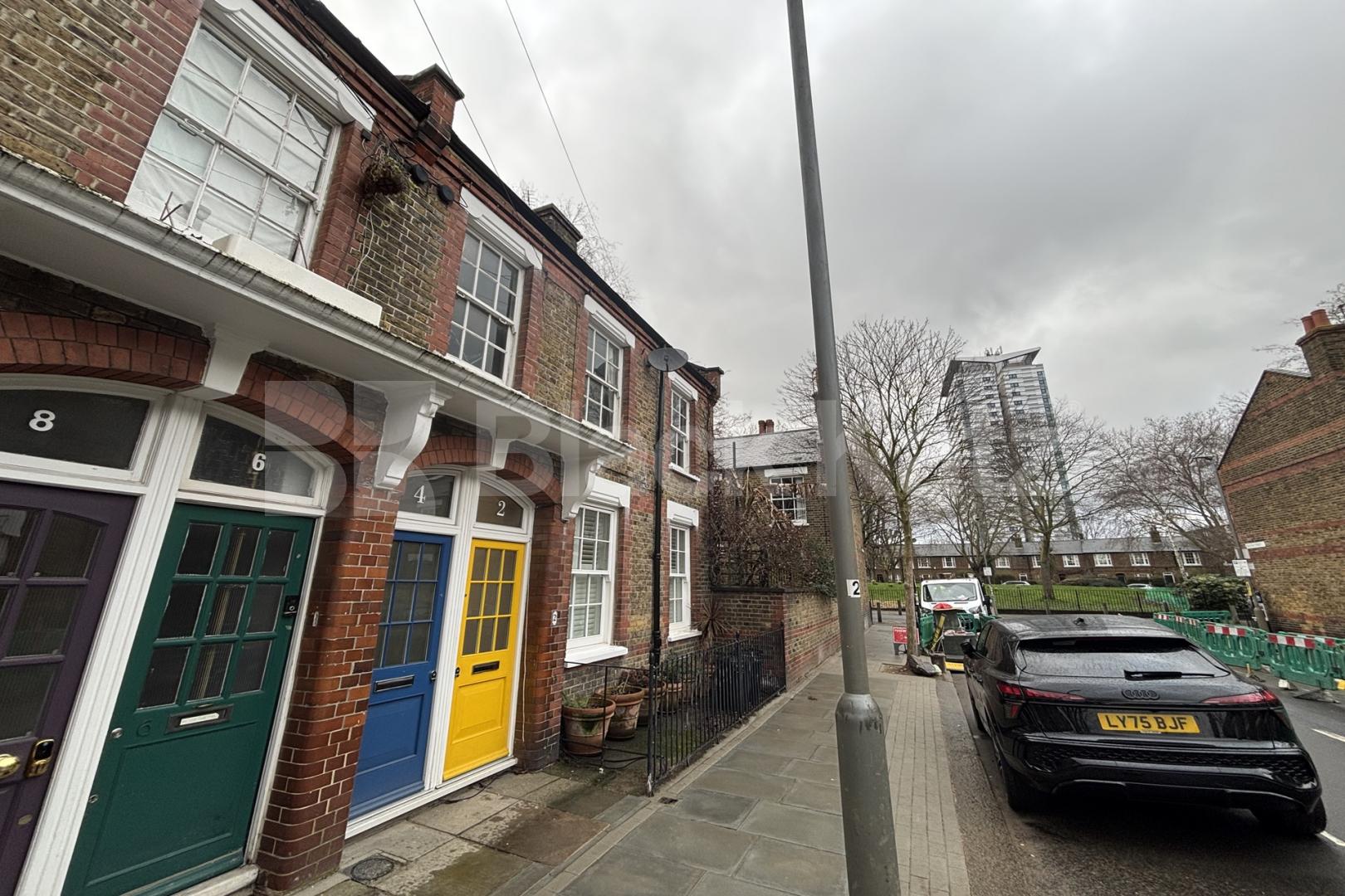 Stylish & contemporary maisonette flooded with natural light  Freedom Street, Battersea 