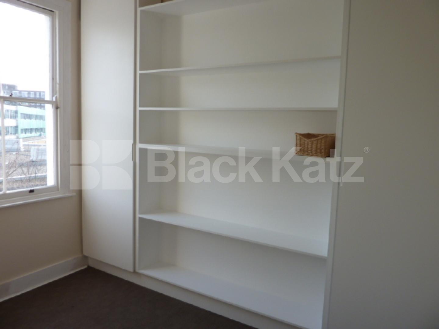 			MUST BE SEEN!!, 2 Bedroom, 1 bath, 1 reception Flat			 Prince of Wales Road, KENTISH TOWN / CHALK FARM NW1