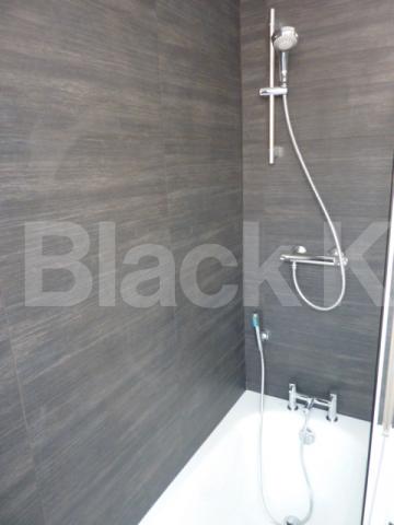 			MUST BE SEEN!!, 2 Bedroom, 1 bath, 1 reception Flat			 Prince of Wales Road, KENTISH TOWN / CHALK FARM NW1