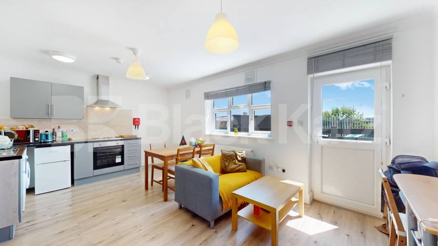 			1 Bedroom,  bath, 1 reception 			 Burnley Road, London, NW10,  London