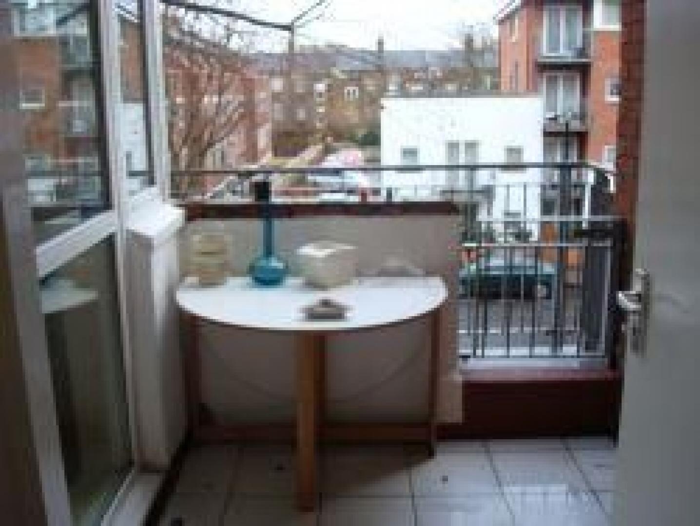 			New Instruction, 4 Bedroom, 1 bath, 1 reception Flat			 Bruckner Street, QUEENS PARK