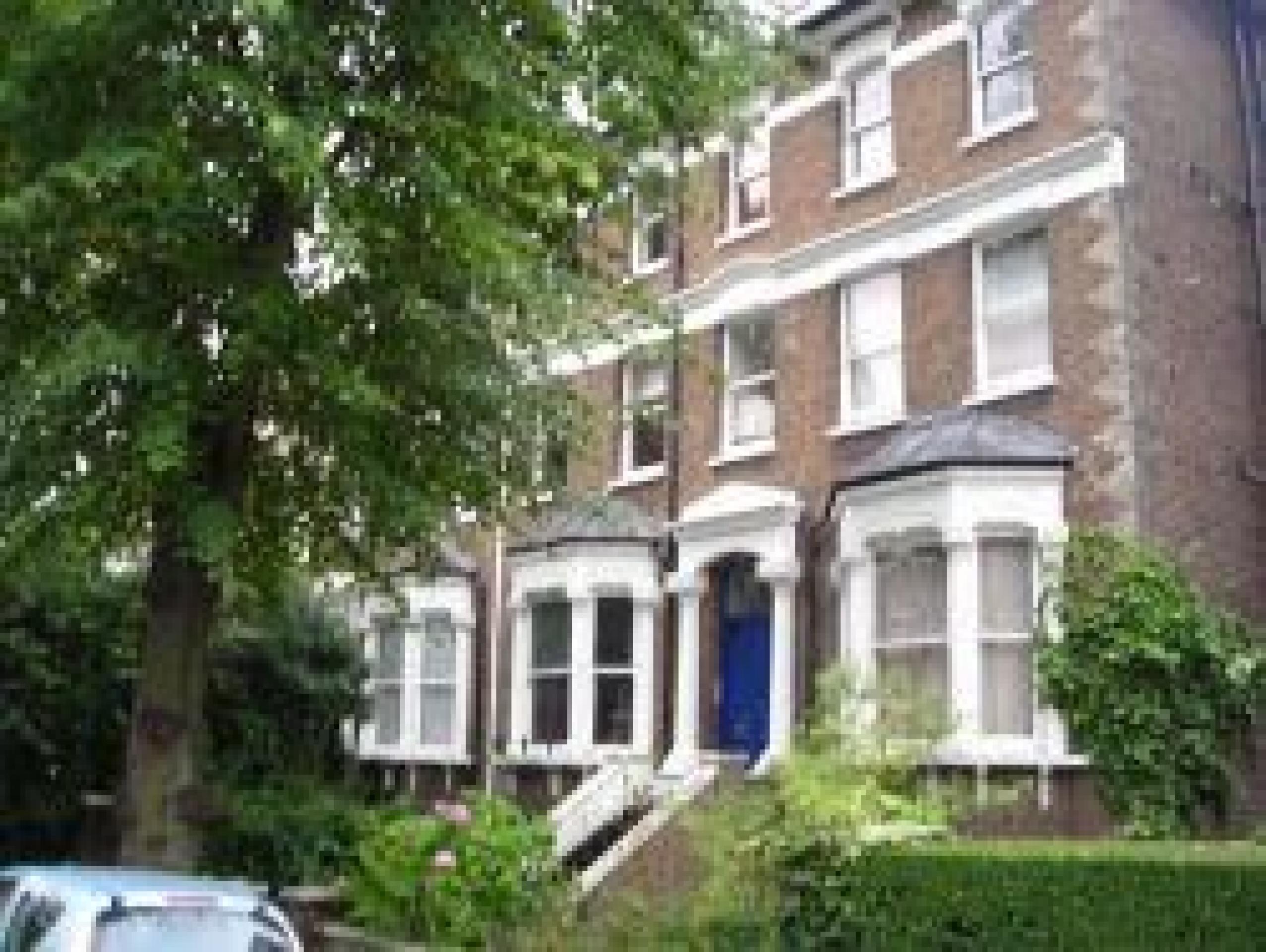 			Studio Apartment, 1 bath, 1 reception Flat			 South Hill Park Gardens, HAMPSTEAD/BELSIZE PARK NW3