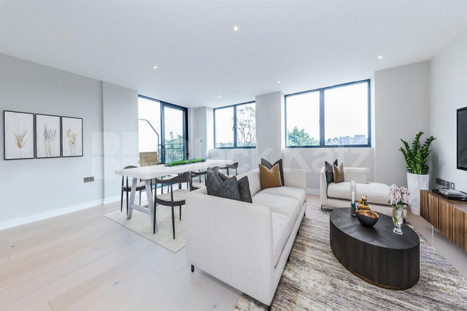 			2 Bedroom, 2 bath, 1 reception Apartment			 Tottenham Lane, Crouch End