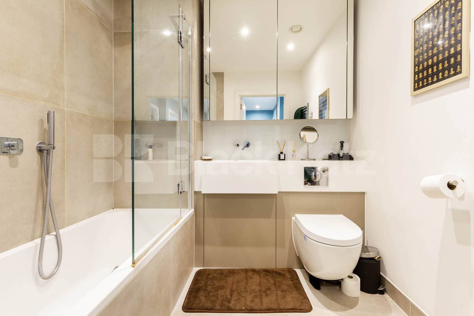 Modern 2 Bed 2 Bath Apartment with Balcony in 2019 Development Market Road, Caledonian Road 