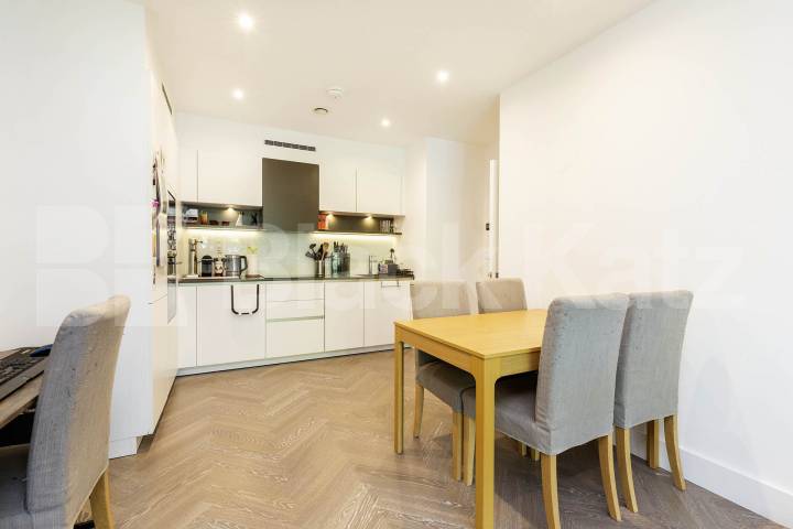 Modern 2 Bed 2 Bath Apartment with Balcony in 2019 Development Market Road, Caledonian Road 