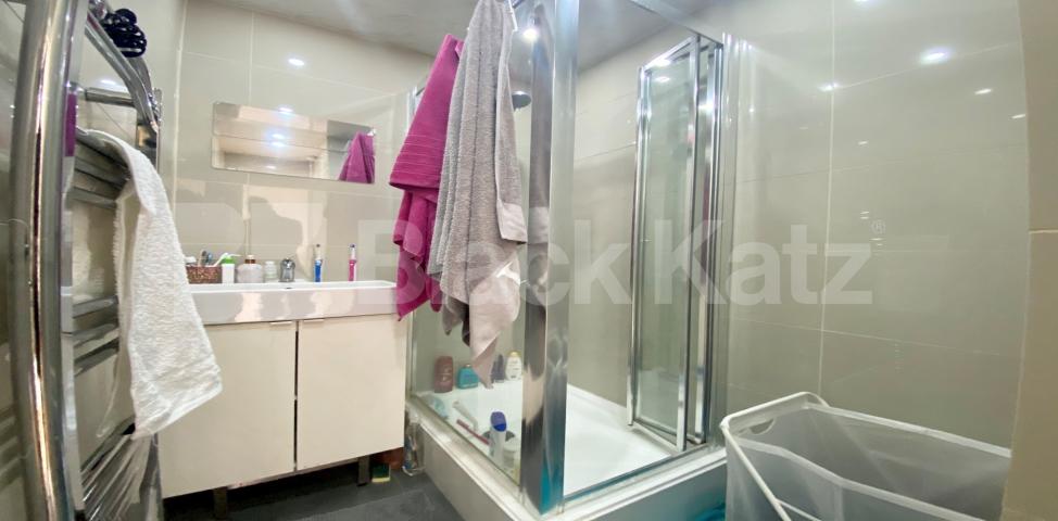 			3 Bedroom, 1 bath, 1 reception Apartment			 Coopers Road, Bermondsey