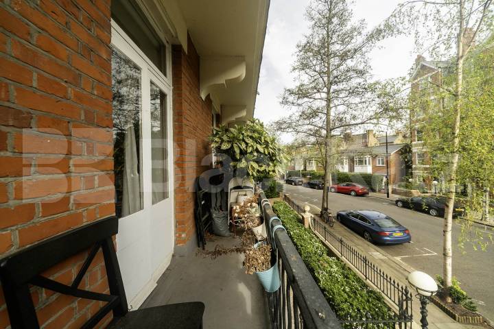 A stunning three-bedroom apartment to rent within the highly sought-after Wymering Mansions, set in the heart of Maida Vale Wymering Mansions, Maida Vale, W9,  Wymering Mansions Wymering Road