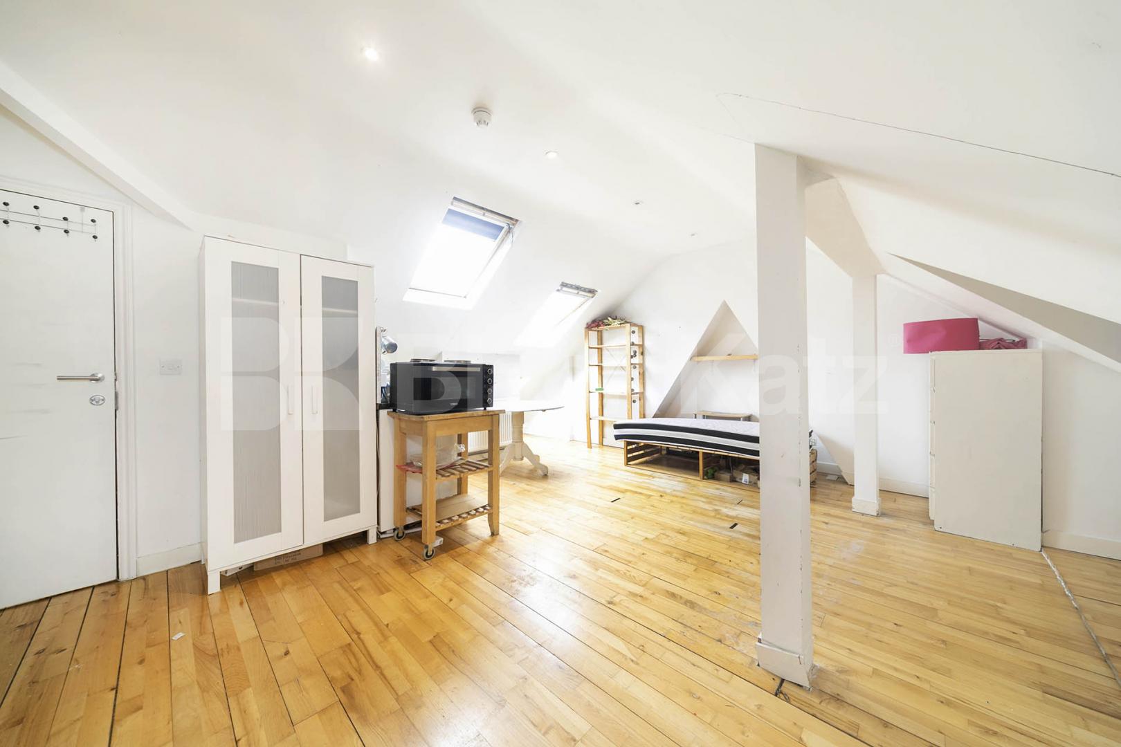 A well-presented studio flat available now on Sellons Avenue in Harlesden Sellons Avenue, Harlesden, NW10,  Harlesden