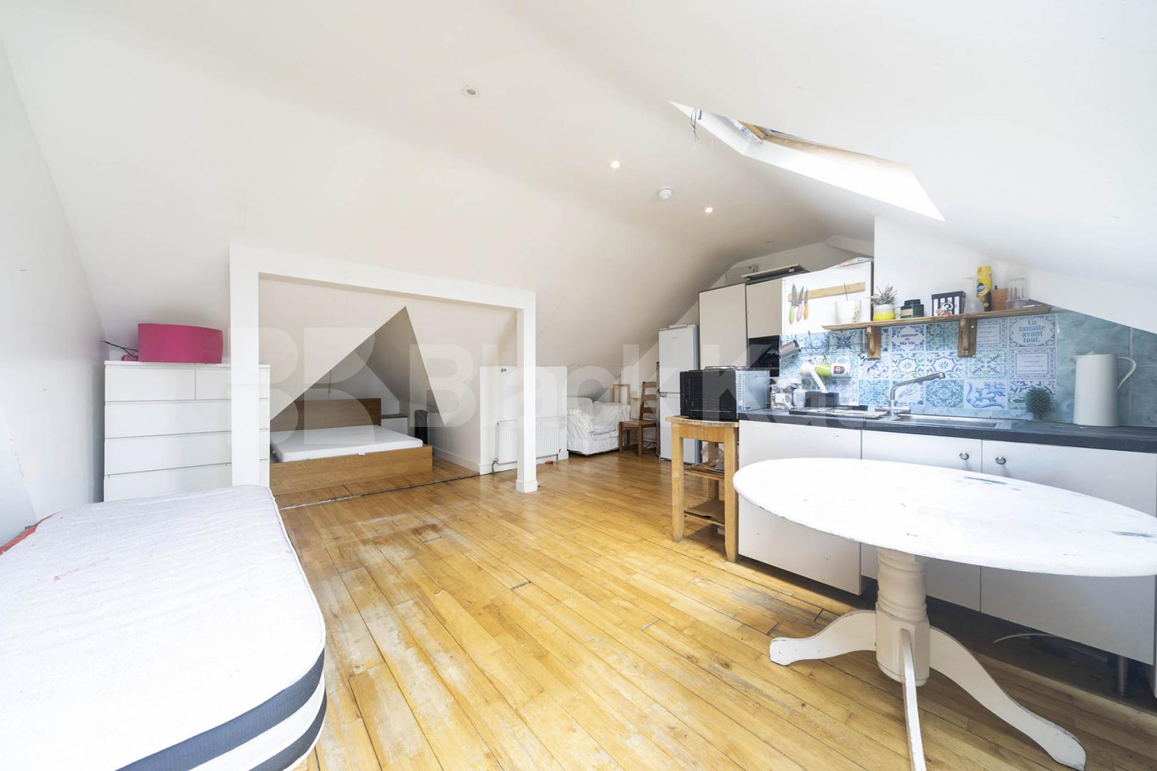 A well-presented studio flat available now on Sellons Avenue in Harlesden Sellons Avenue, Harlesden, NW10,  Harlesden