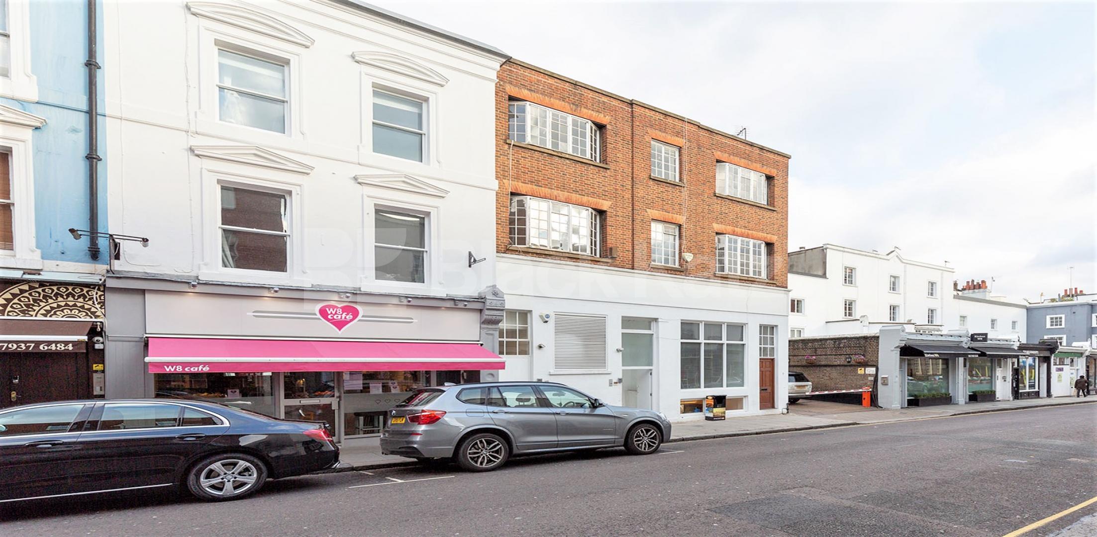 Perfectly appointed Studio Apartment Apartment in Abingdon Road W8