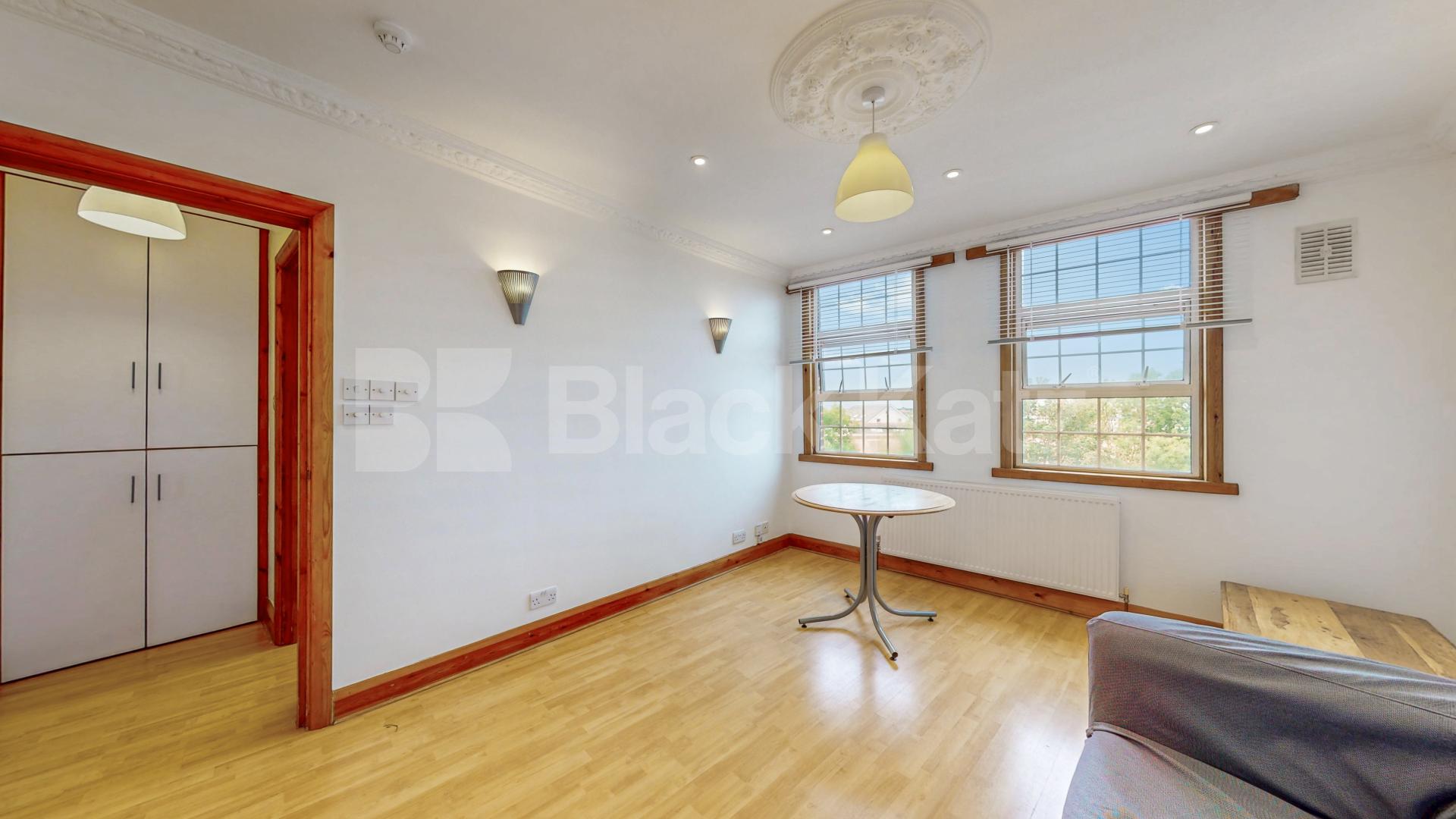 This is an extremely spacious two double bedroom flat located short walk away from Dollis Hill station (JUBILEE LINE).The property has been recently redecorated to a high standard and benefits from two large double bedrooms, separate spacious recepti Burnley Road, London, NW10,  London