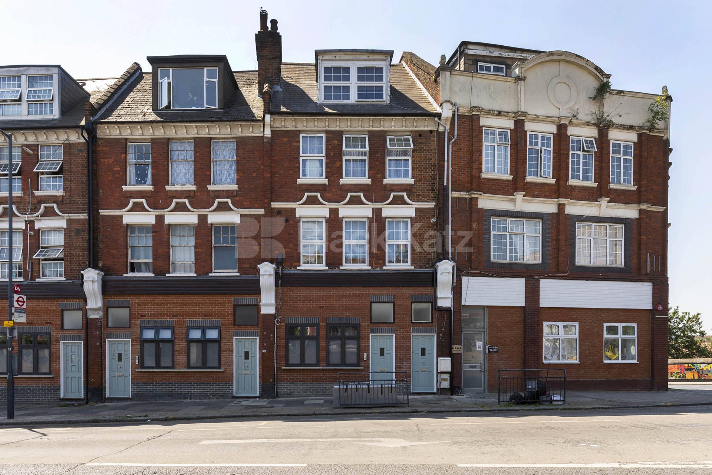 Modern and Central Apartment Burnley Road, Dollis Hill NW10