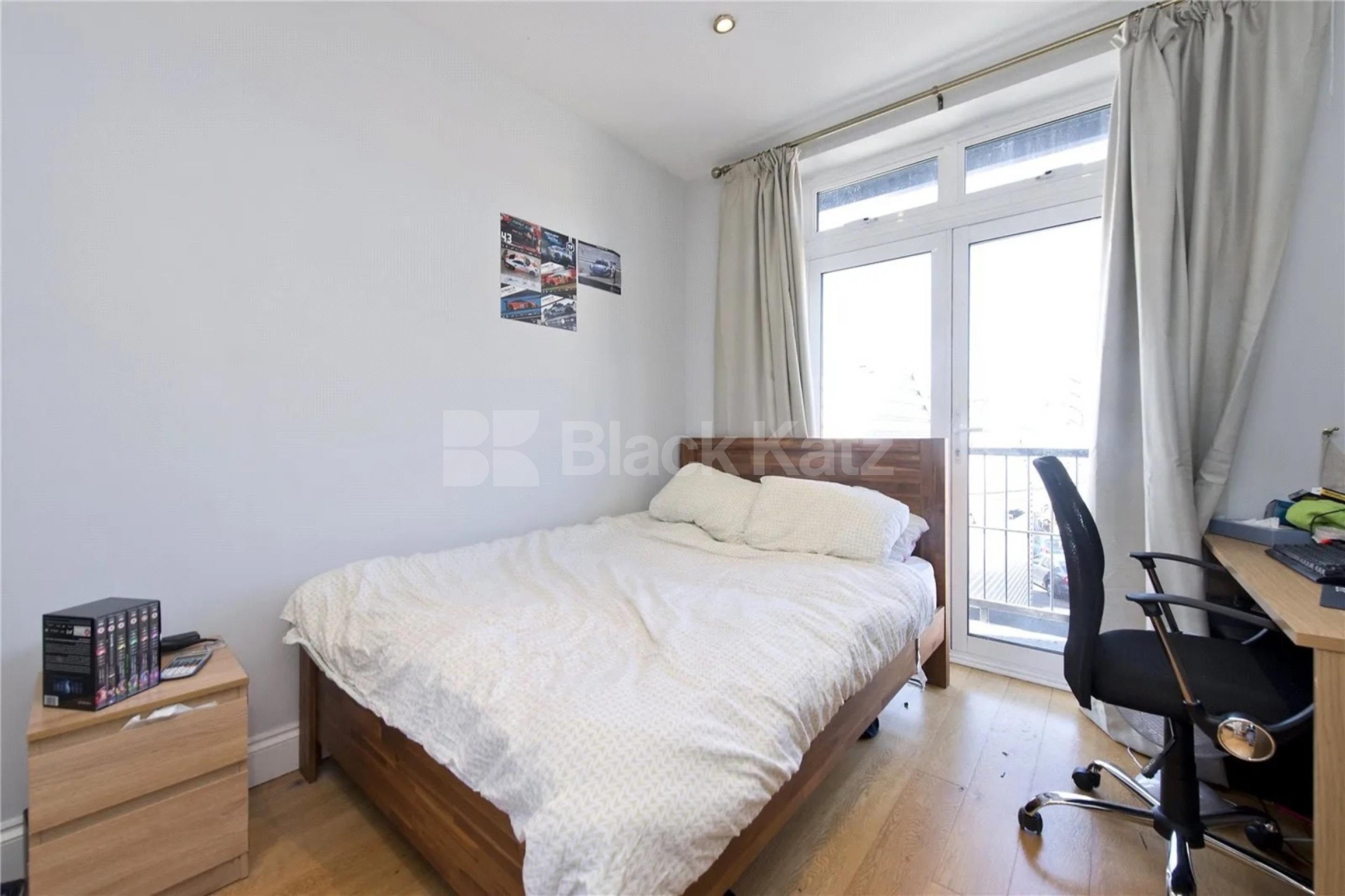 4 double bedrooms wtih 2 bathrooms Inc all bills except council tax Camden Road, Holloway N7