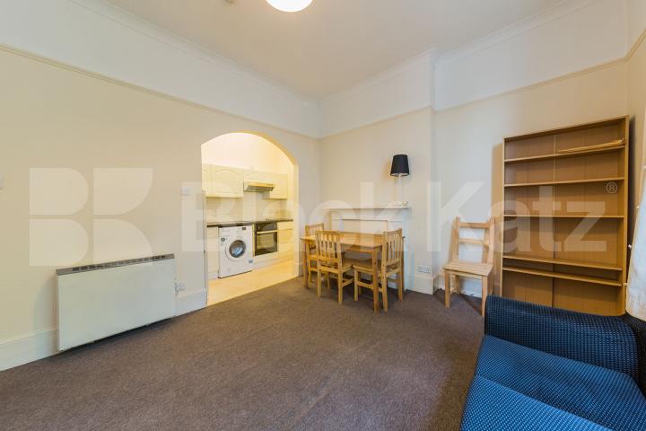 Refurbished 1 bedroom property on the borders of Camden & Holloway  Camden Road, Holloway