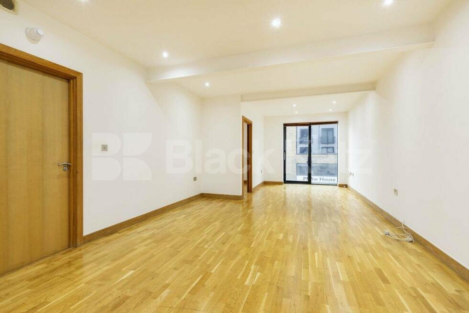 Modern 2 bed 2 bath within a private development mins to tube & shops Noko House, Banister Road, Kensal Rise