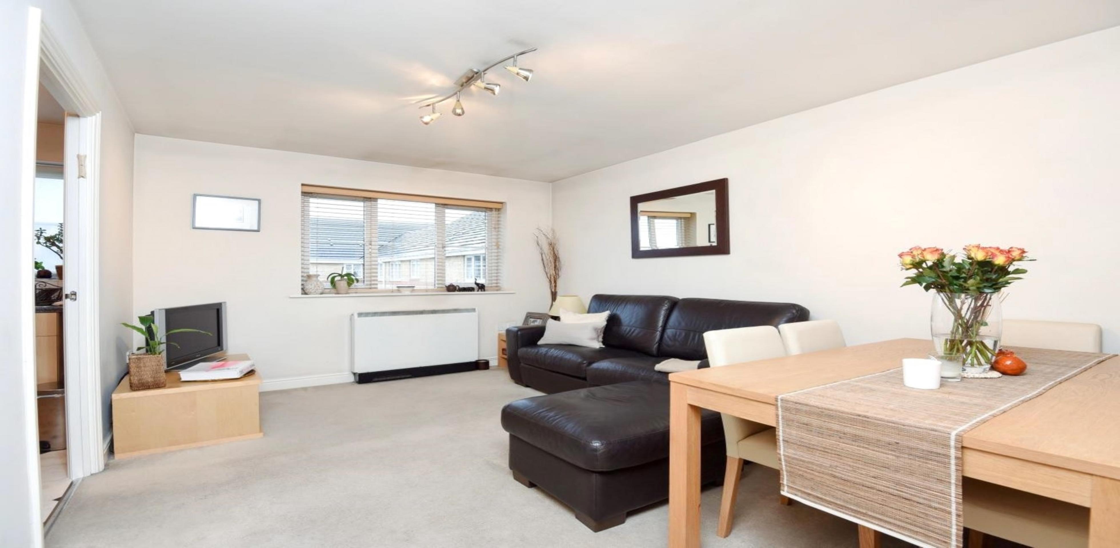 			NEW INSTRUCTION, 1 Bedroom, 1 bath, 1 reception Flat			 Windmill Drive, CRICKLEWOOD NW2