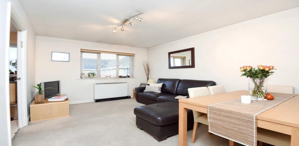 			NEW INSTRUCTION, 1 Bedroom, 1 bath, 1 reception Flat			 Windmill Drive, CRICKLEWOOD
