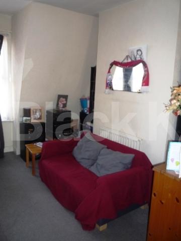 			Studio Apartment, 1 bath, 1 reception Studio			 Tottenham Lane, CROUCH END
