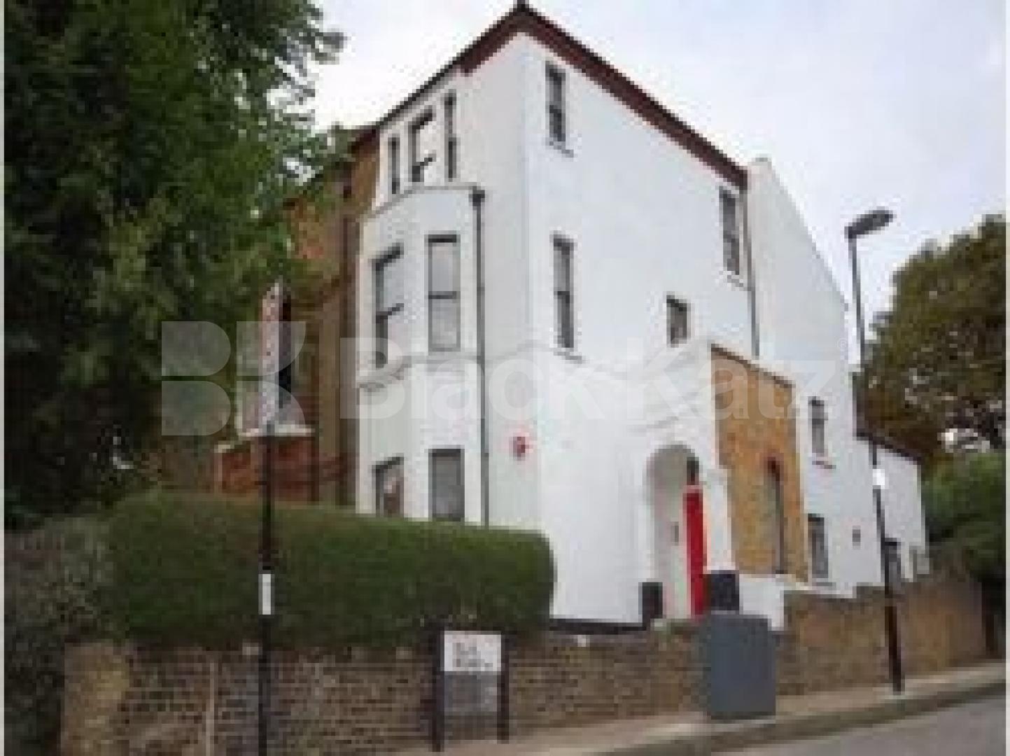 			LET!, 2 Bedroom, 1 bath, 1 reception Ground Floor Flat			 Crouch Hill, Crouch End