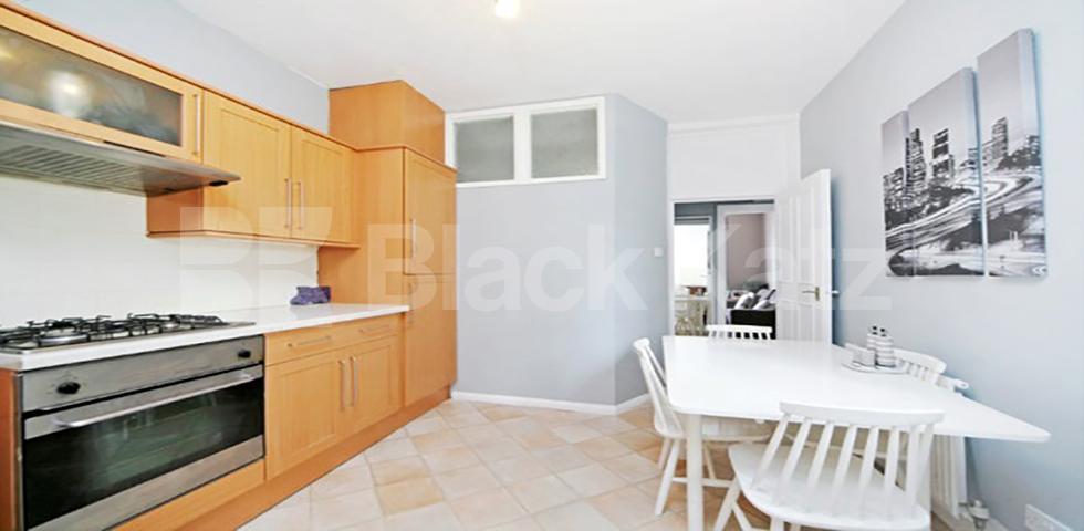 			1 Bedroom, 1 bath, 1 reception Flat			 Fulham Park Gardens, FULHAM 