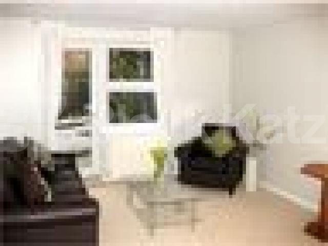 			NEW INSTRUCTION!, 2 Bedroom, 1 bath, 1 reception Mews House			 Ploughman Close, CAMDEN