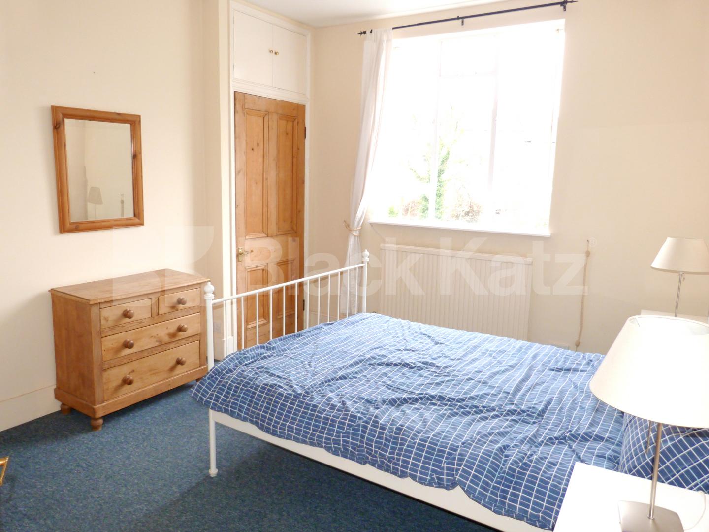 			NEW INSTRUCTION, 1 Bedroom, 1 bath, 1 reception Flat			 Bassein Park Road, Shepherds Bush