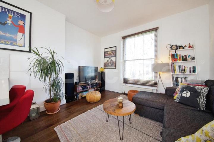 Amazing recently refurbished and spacious 1 bed on a premier rd in kentish town Bartholowmew Road, Kentish Town