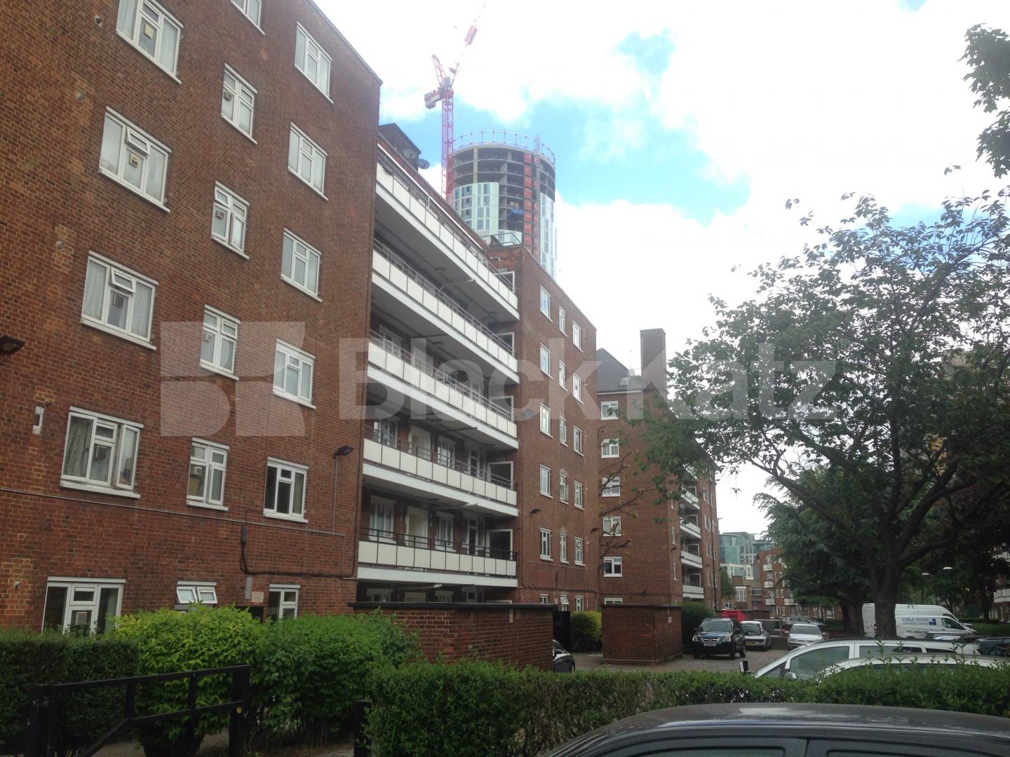 			NEW INSTRUCTION , 3 Bedroom, 1 bath, 1 reception Apartment			 Peter House. Wyvill Road , Vauxhall