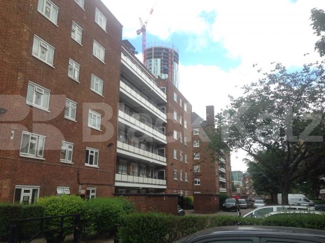 			NEW INSTRUCTION , 3 Bedroom, 1 bath, 1 reception Apartment			 Peter House. Wyvill Road , Vauxhall